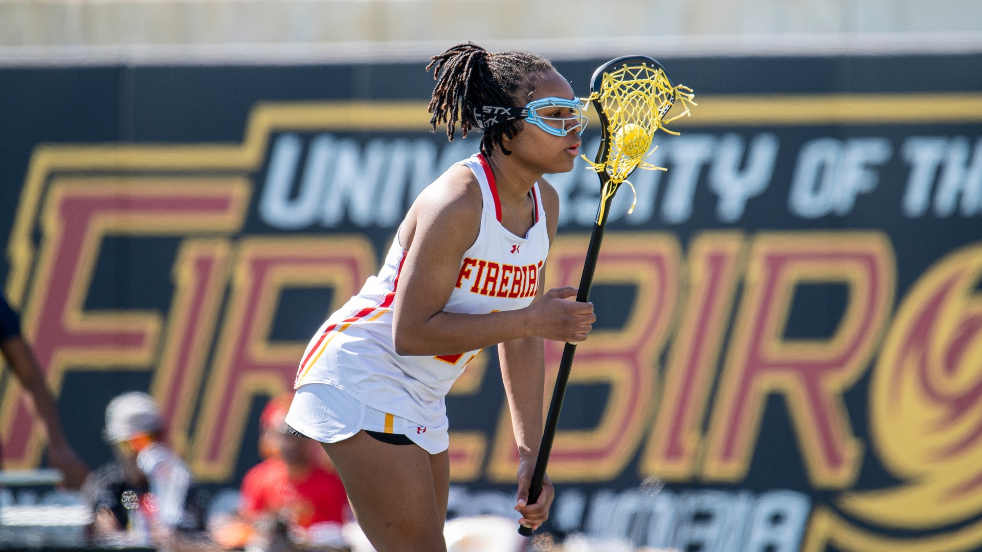 Gunter Scores Twice in Loss to Chestnut Hill