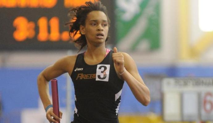 Simone Grant is No. 5 in the region and No. 21 in the nation in the 200M.