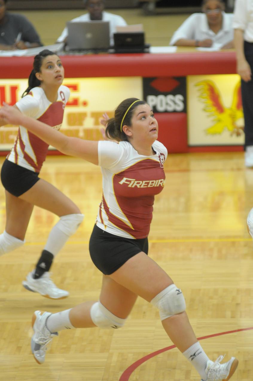 UDC Sweeps St. Augustine's,3-0