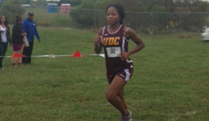 Freshman Niasia Harding led the Firebirds for a second straight week and placed 13th all-time on the program's top-25 DSU performances.